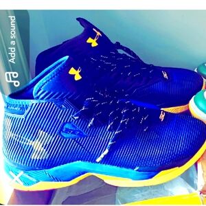 SC 3C Armour mens basketball shoes S: 10.5